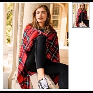 Victoria’s Secret Pink throw